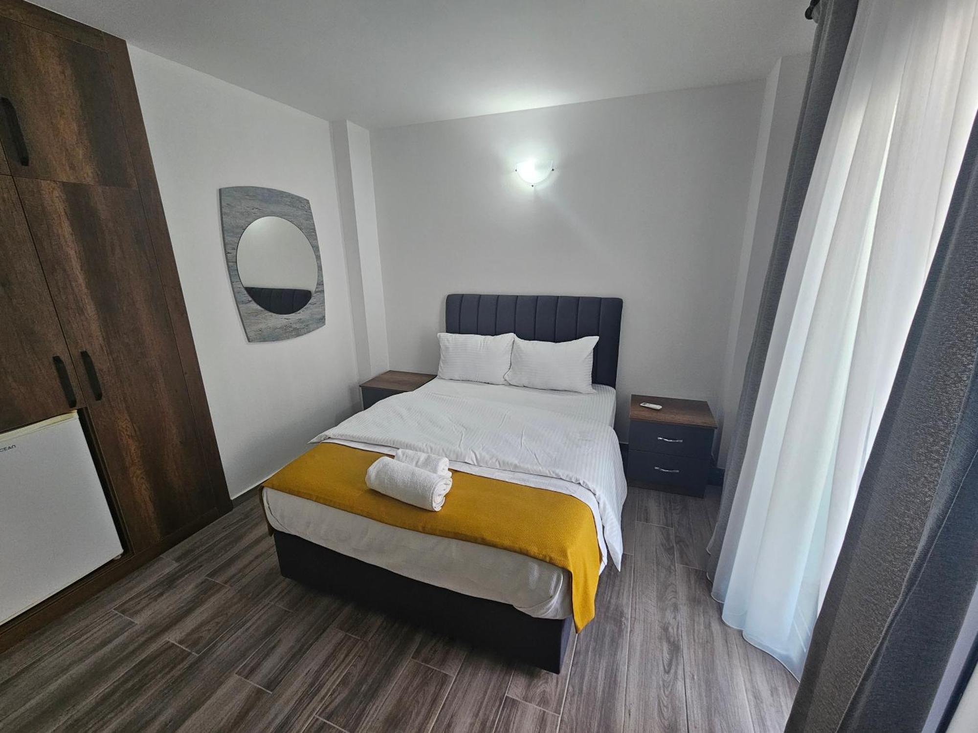 Cyprus Harbour Suites Kyrenia (Northern Cyprus) Exterior foto