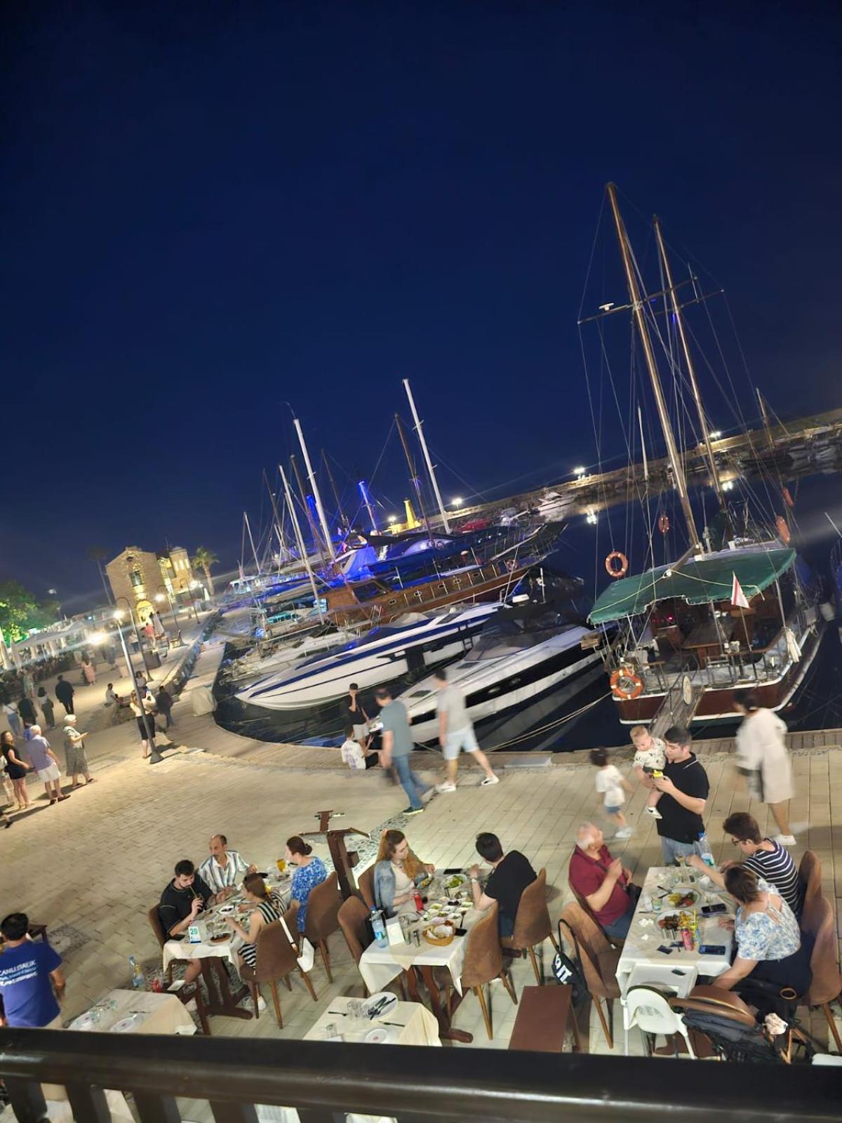 Cyprus Harbour Suites Kyrenia (Northern Cyprus) Exterior foto